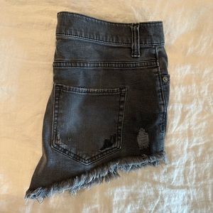 Express distressed black jean shorts size 8
